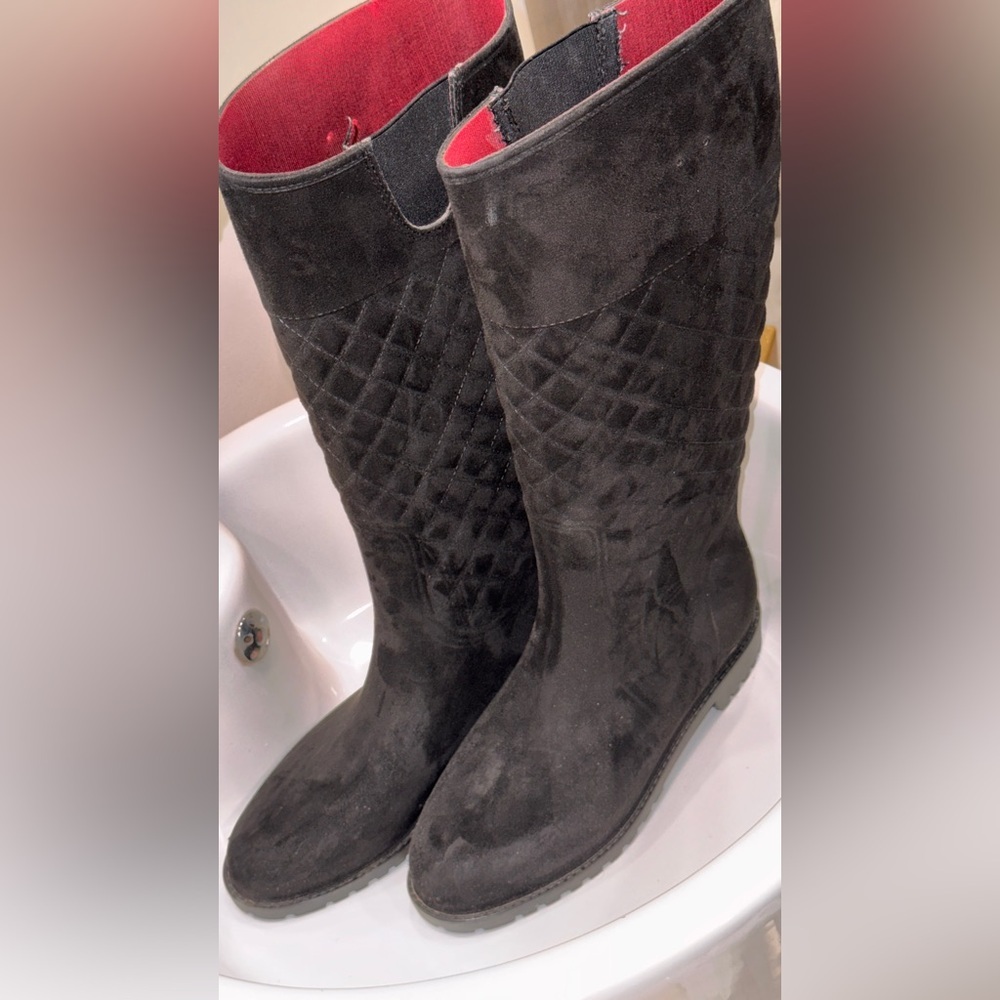 Tommy Hilfiger Babette Black Quilted Tall Knee-High Riding / Rain Boots – Size 8